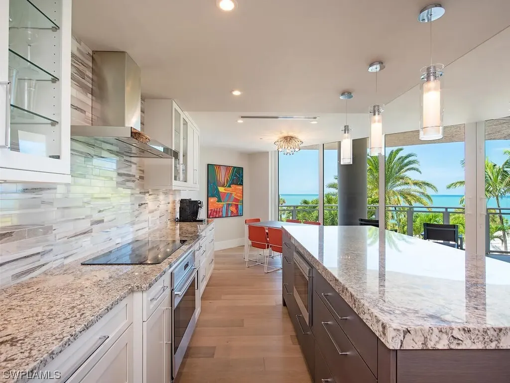 8231 Bay Colony Drive Naples FL 34108