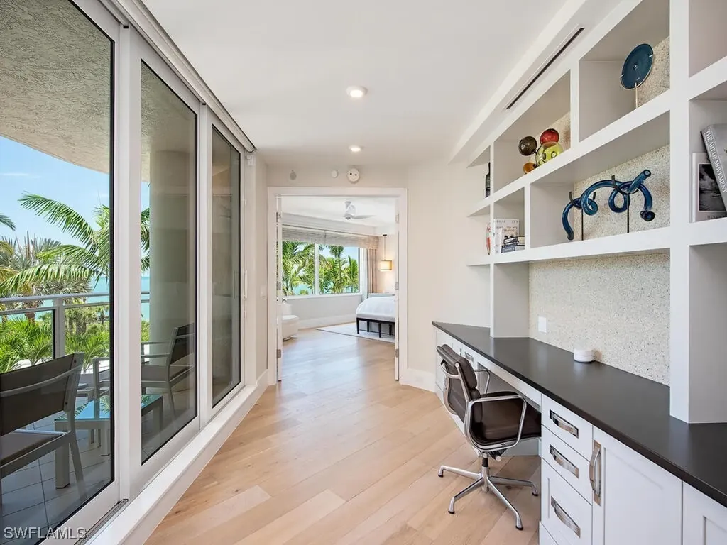 8231 Bay Colony Drive Naples FL 34108