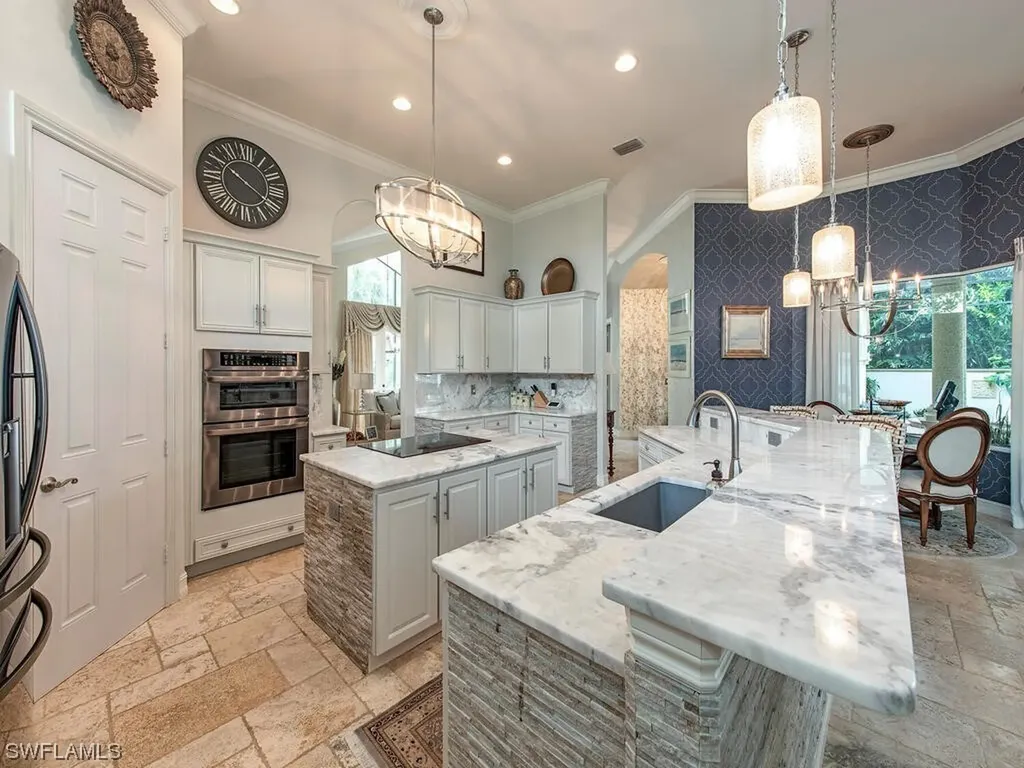 15214 Burnaby Drive Naples FL 34110
