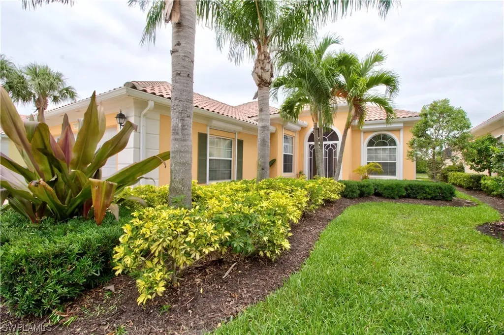 8520 Alessandria Court Naples FL 34114