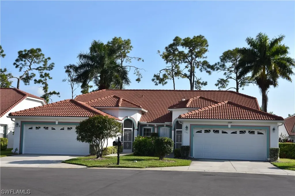 Naples FL, 327 Melrose Place, Unit 24