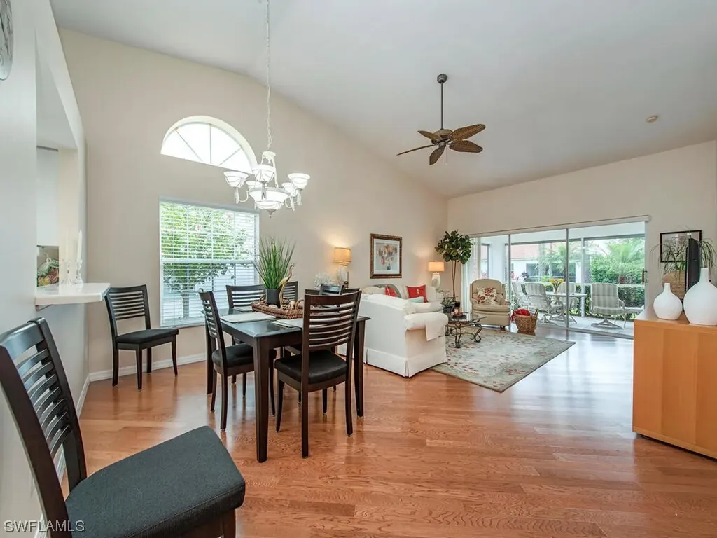 327 Melrose Place Naples FL 34104
