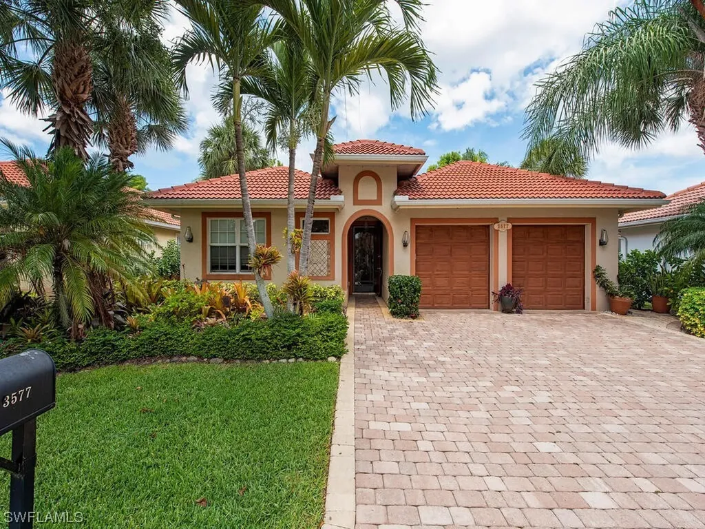 3577 Corinthian Way Naples FL 34105