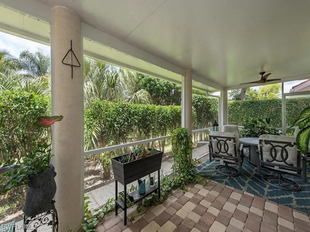 3577 Corinthian Way Naples FL 34105
