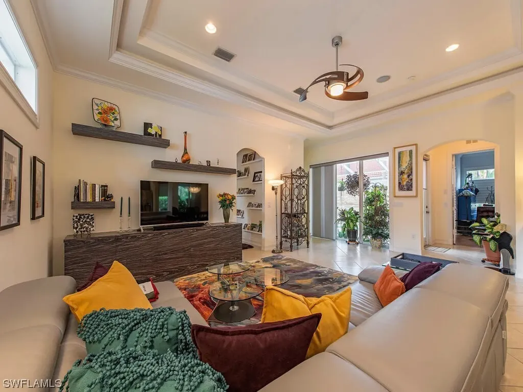 3577 Corinthian Way Naples FL 34105
