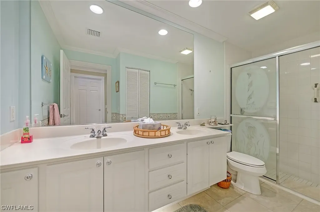 15362 Queen Angel Way Bonita Springs FL 34135