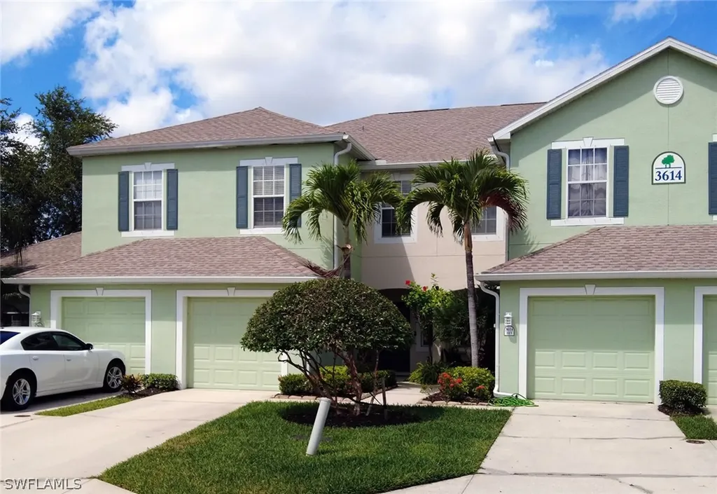 3614 Pine Oak Circle Fort Myers FL 33916