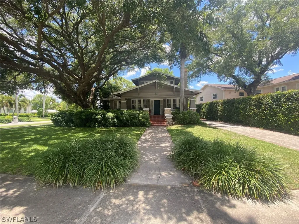 3284 Avocado Drive Fort Myers FL 33901