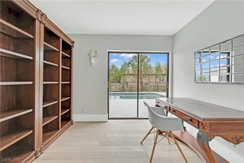 290 23rd Street SW Naples FL 34117