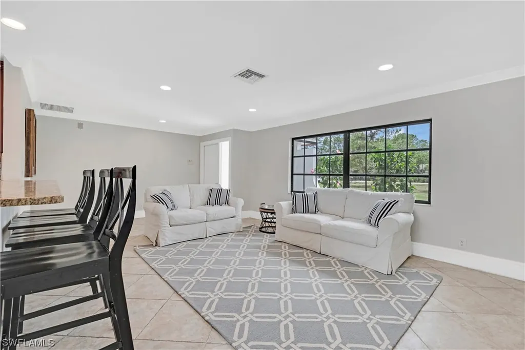 290 23rd Street SW Naples FL 34117