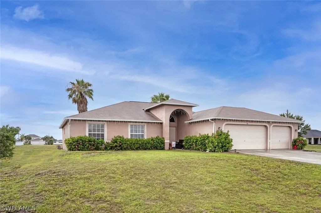 410 NW Juanita Court Cape Coral FL 33993