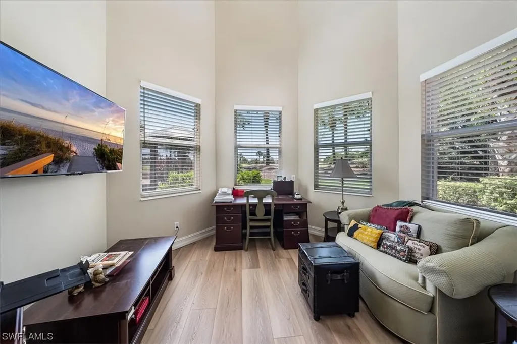 5901 Paradise Circle Naples FL 34110
