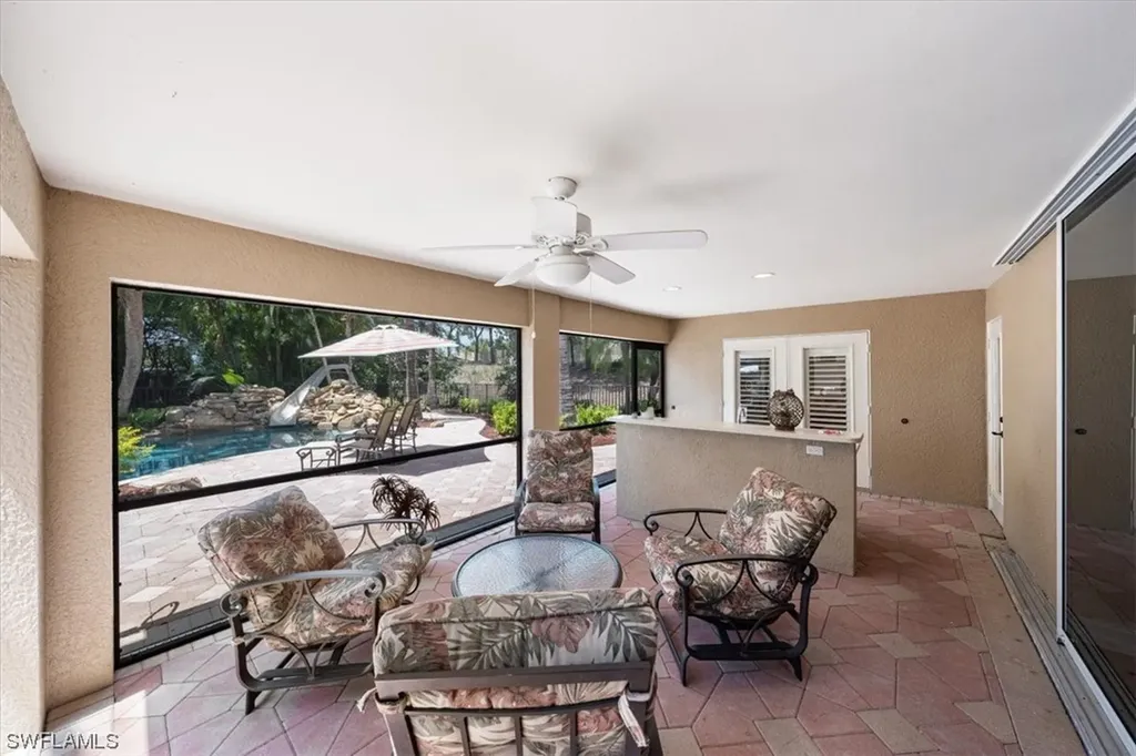 5901 Paradise Circle Naples FL 34110