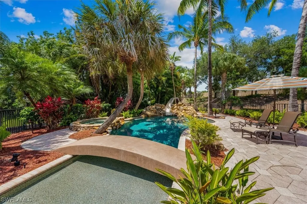 5901 Paradise Circle Naples FL 34110