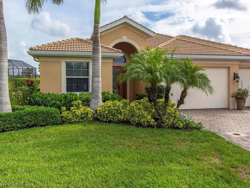 10142 Avonleigh Drive Bonita Springs FL 34135