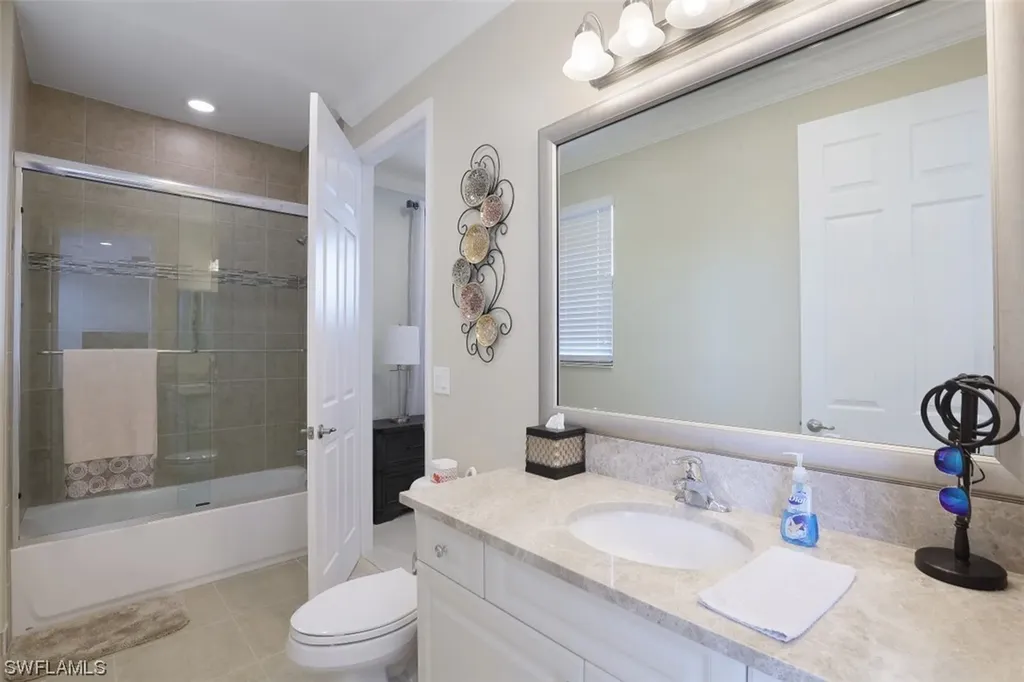 4173 Amelia Way Naples FL 34119