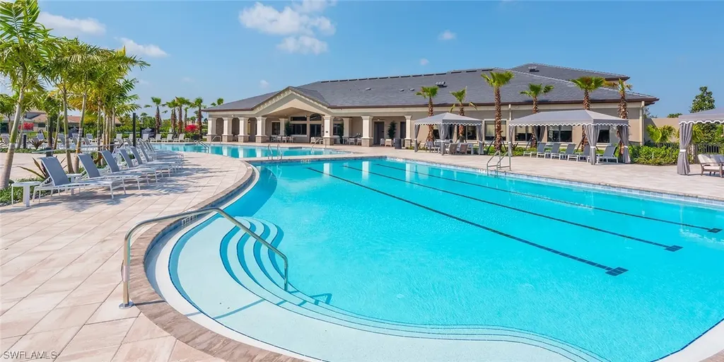 4173 Amelia Way Naples FL 34119