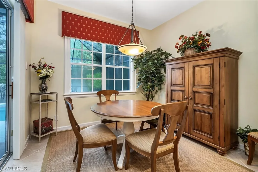 15904 Delaplata Lane Naples FL 34110