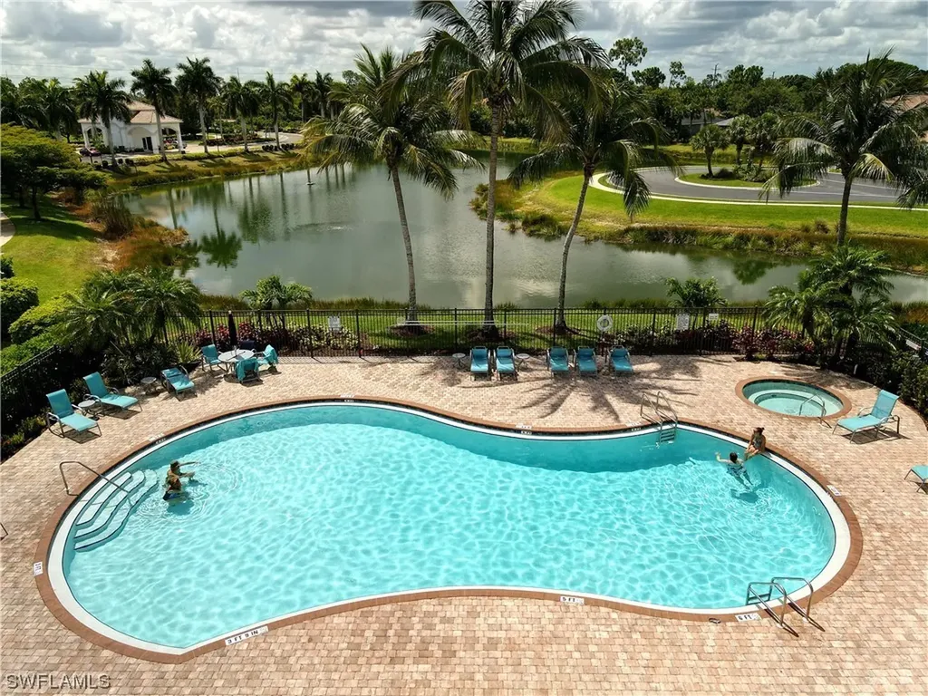 15904 Delaplata Lane Naples FL 34110
