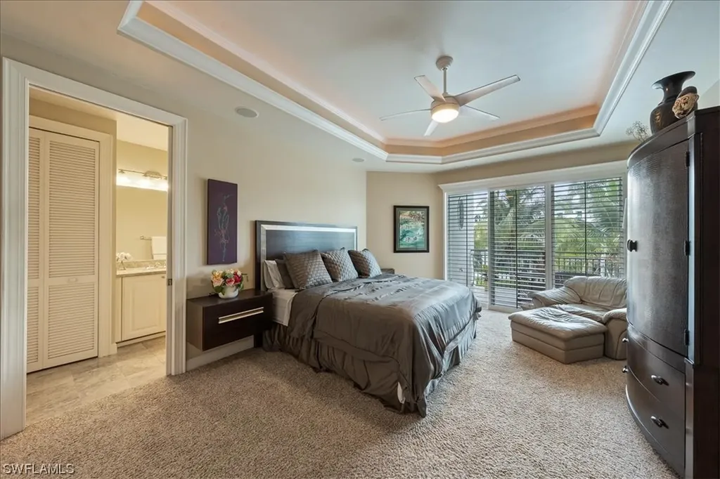 863 9th Avenue S Naples FL 34102