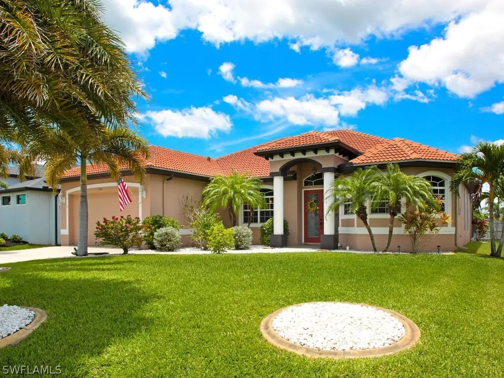 3801 SW 2nd Street Cape Coral FL 33991