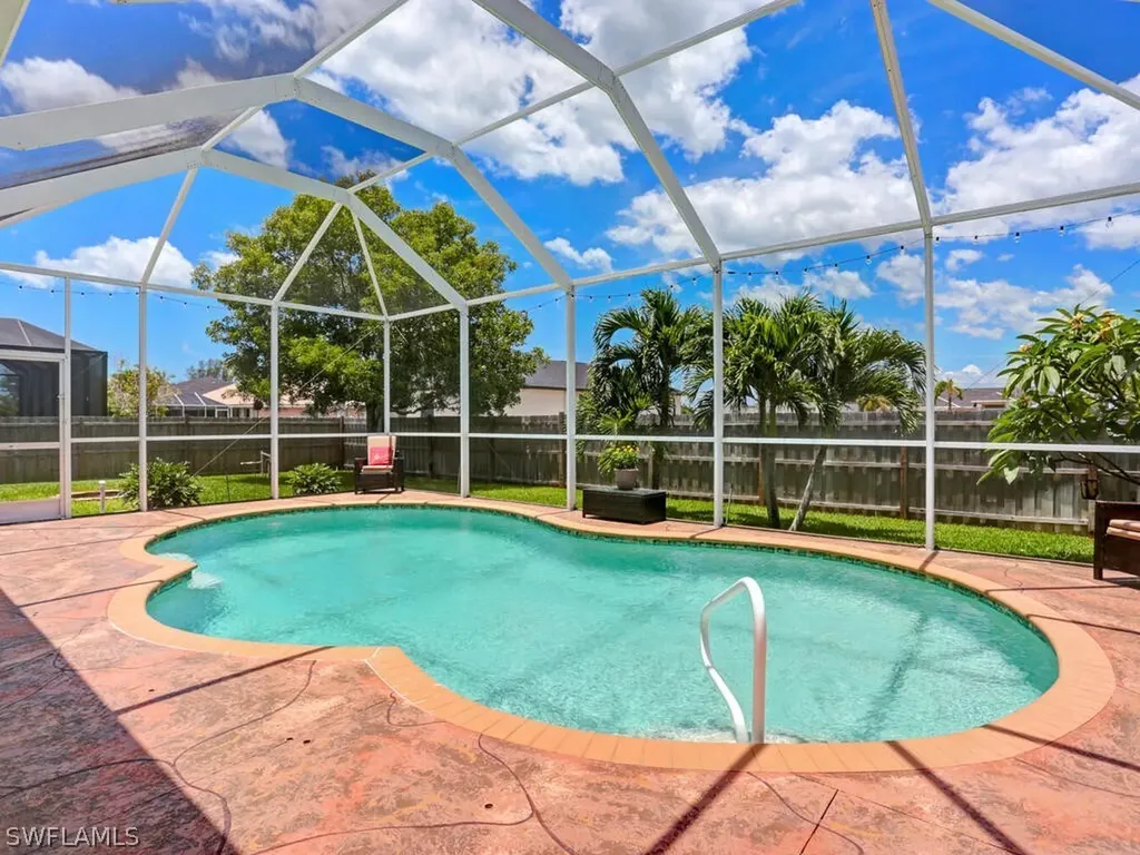 3801 SW 2nd Street Cape Coral FL 33991