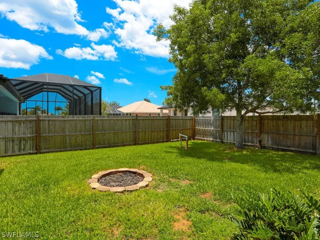 3801 SW 2nd Street Cape Coral FL 33991