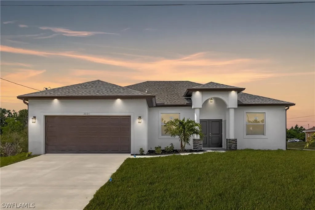 3521 16th Street SW Lehigh Acres FL 33976