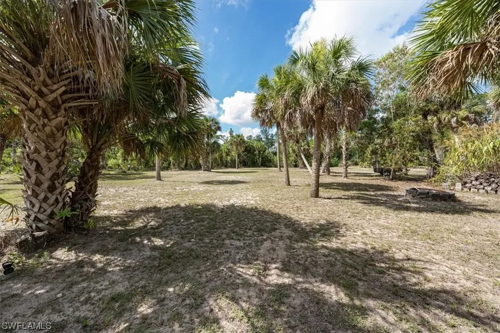 620 12th Avenue NE Naples FL 34120