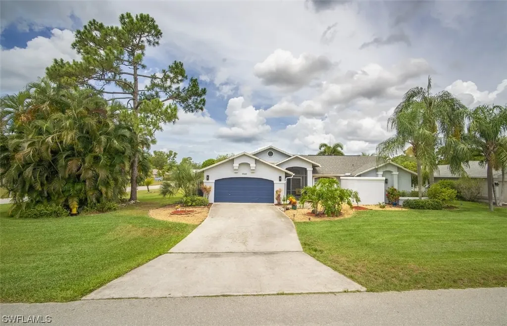 9949 Country Oaks Drive Fort Myers FL 33967