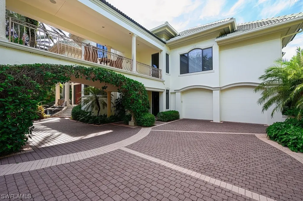 27721 Marina Pointe Drive Bonita Springs FL 34134