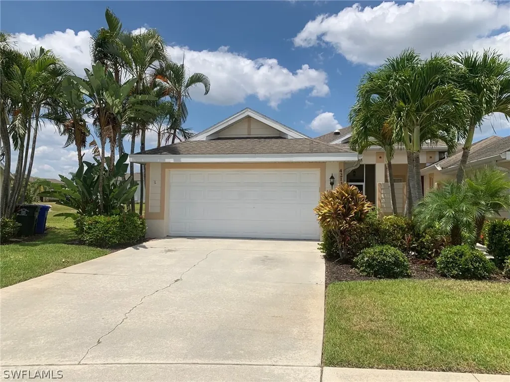 4213 Avian Avenue Fort Myers FL 33916