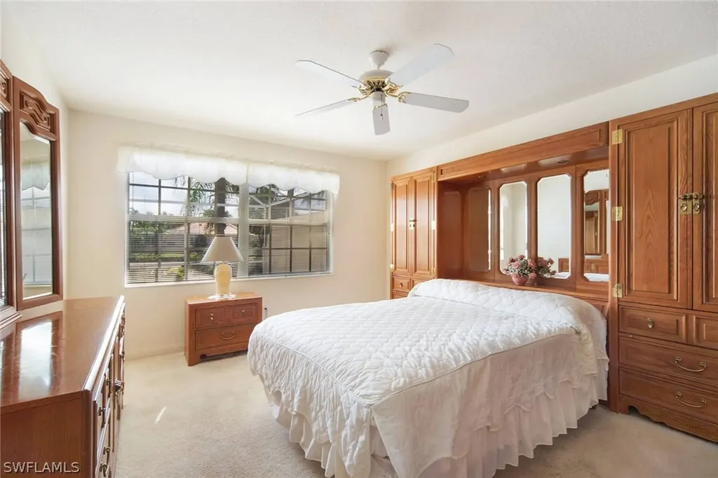 3675 El Segundo Court Naples FL 34109