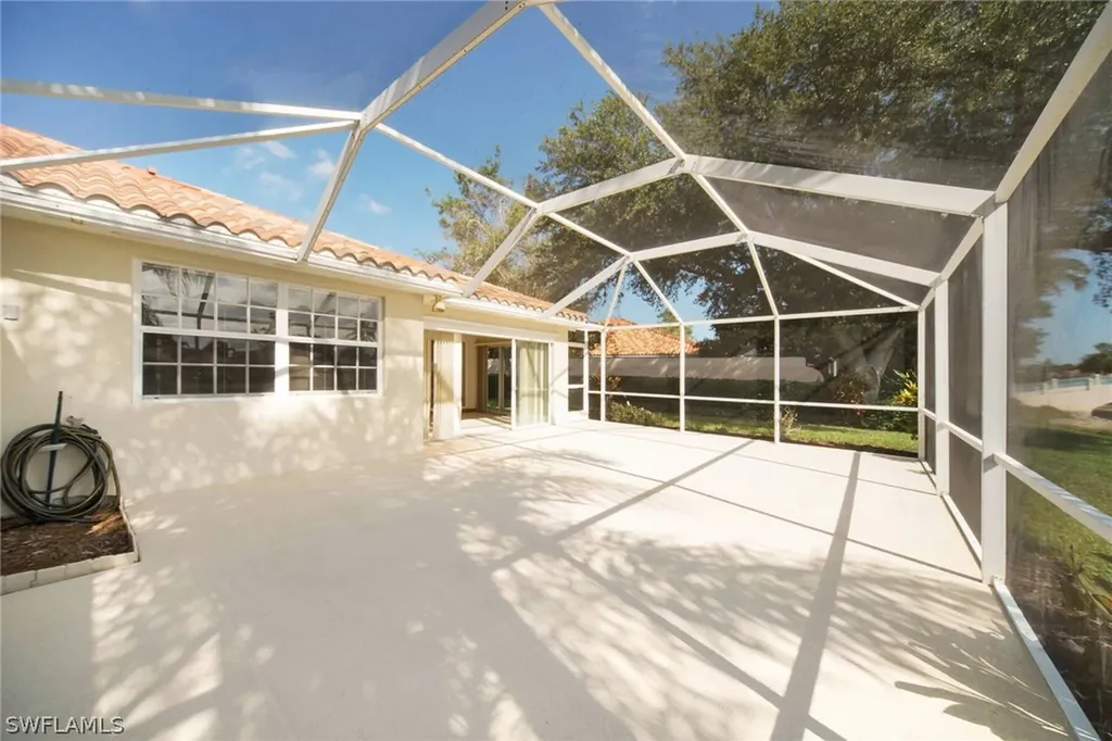 3675 El Segundo Court Naples FL 34109