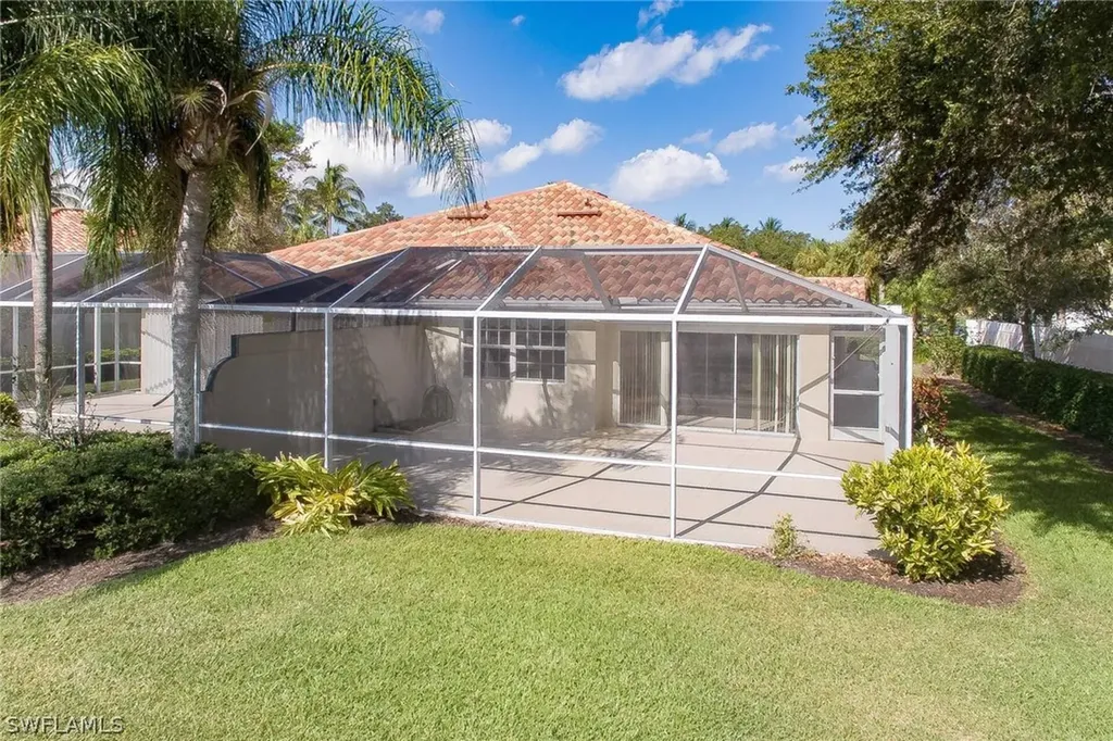 3675 El Segundo Court Naples FL 34109