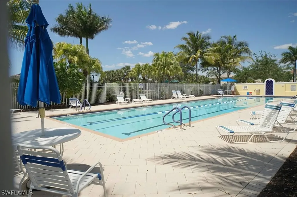 3675 El Segundo Court Naples FL 34109