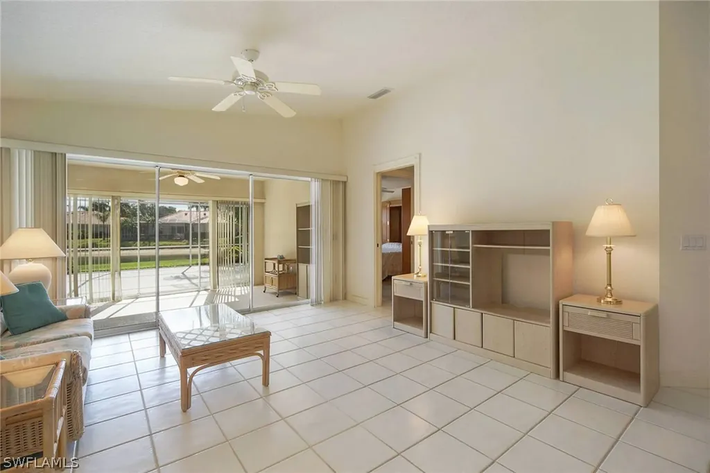 3675 El Segundo Court Naples FL 34109