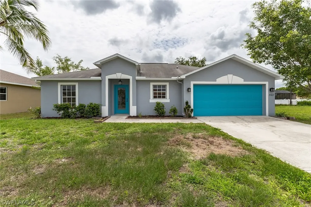 3307 Surfside Boulevard Cape Coral FL 33914