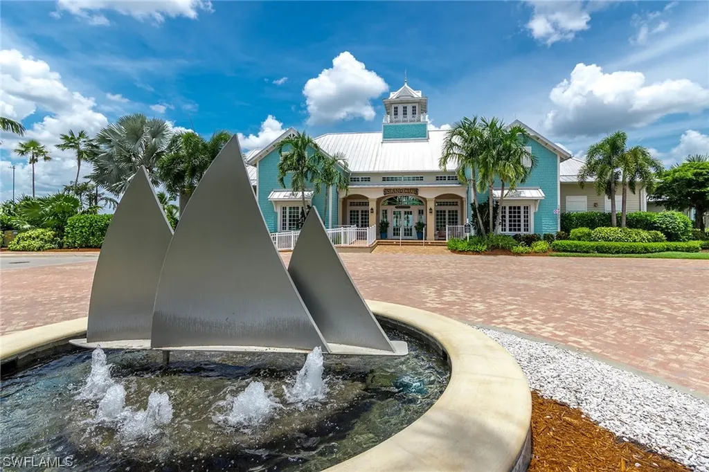 14575 Regatta Lane Naples FL 34114