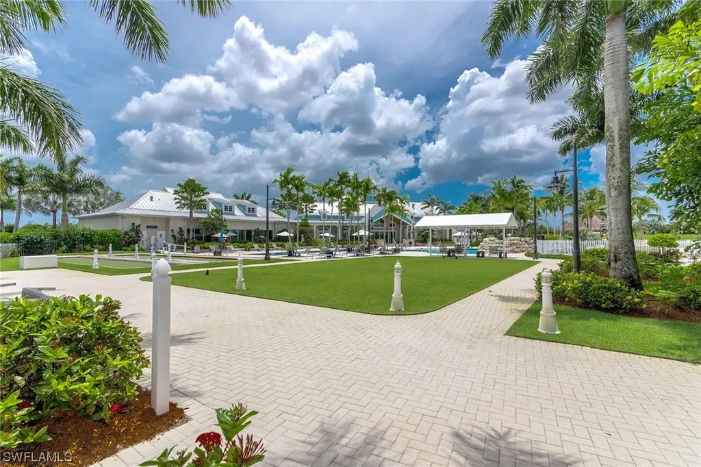 14575 Regatta Lane Naples FL 34114