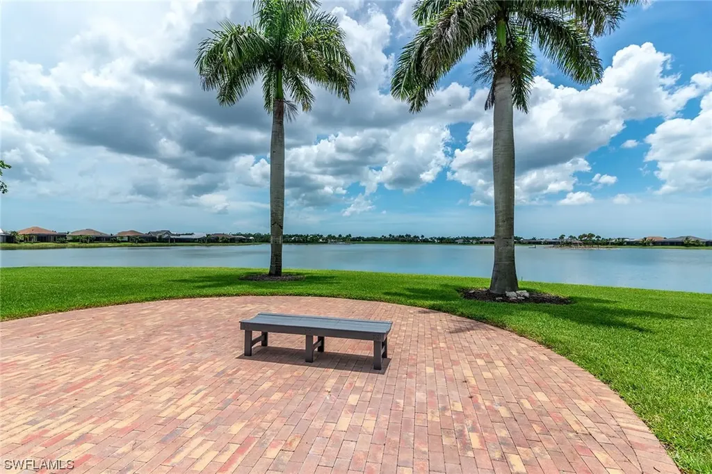 14575 Regatta Lane Naples FL 34114