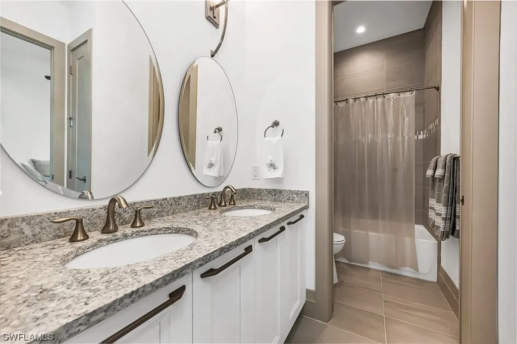 14575 Regatta Lane Naples FL 34114