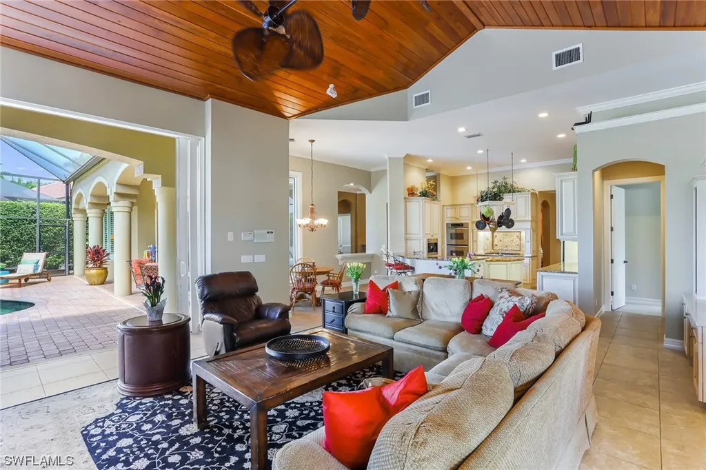 8780 Muirfield Drive Naples FL 34109