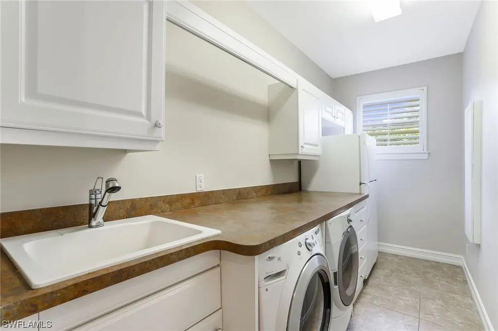 8780 Muirfield Drive Naples FL 34109