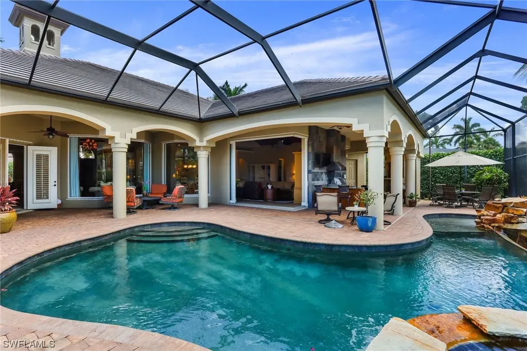 8780 Muirfield Drive Naples FL 34109