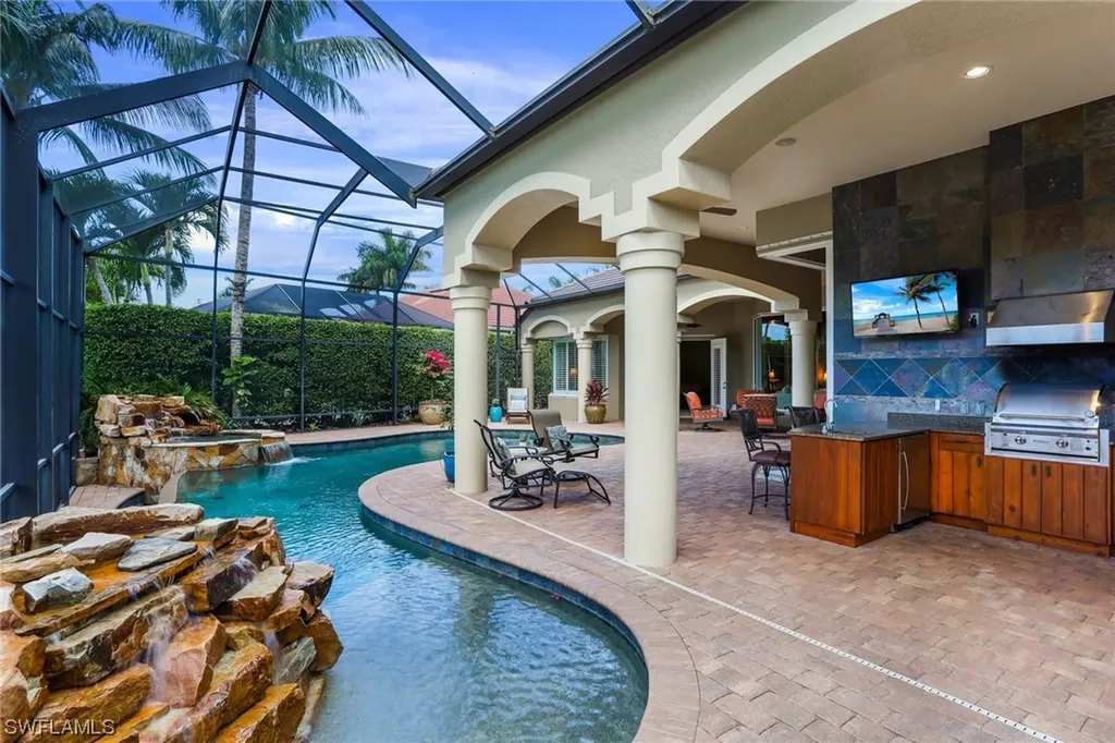 8780 Muirfield Drive Naples FL 34109