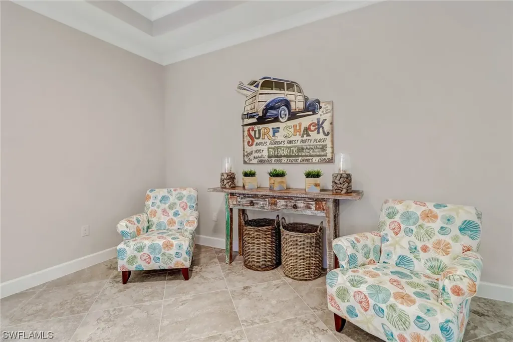6410 Warwick Avenue Naples FL 34113