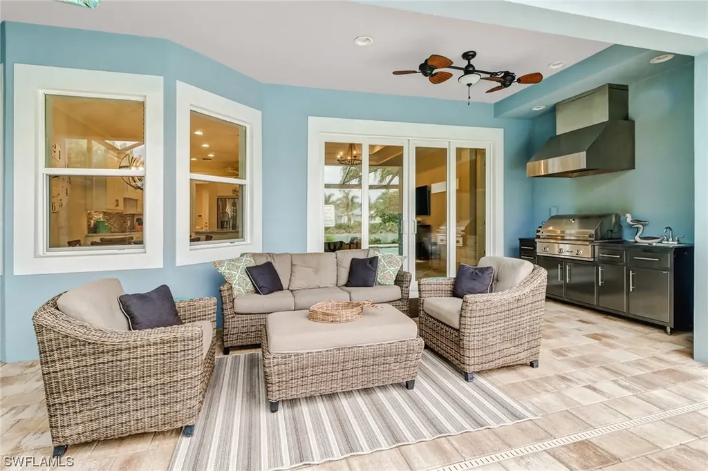 6410 Warwick Avenue Naples FL 34113