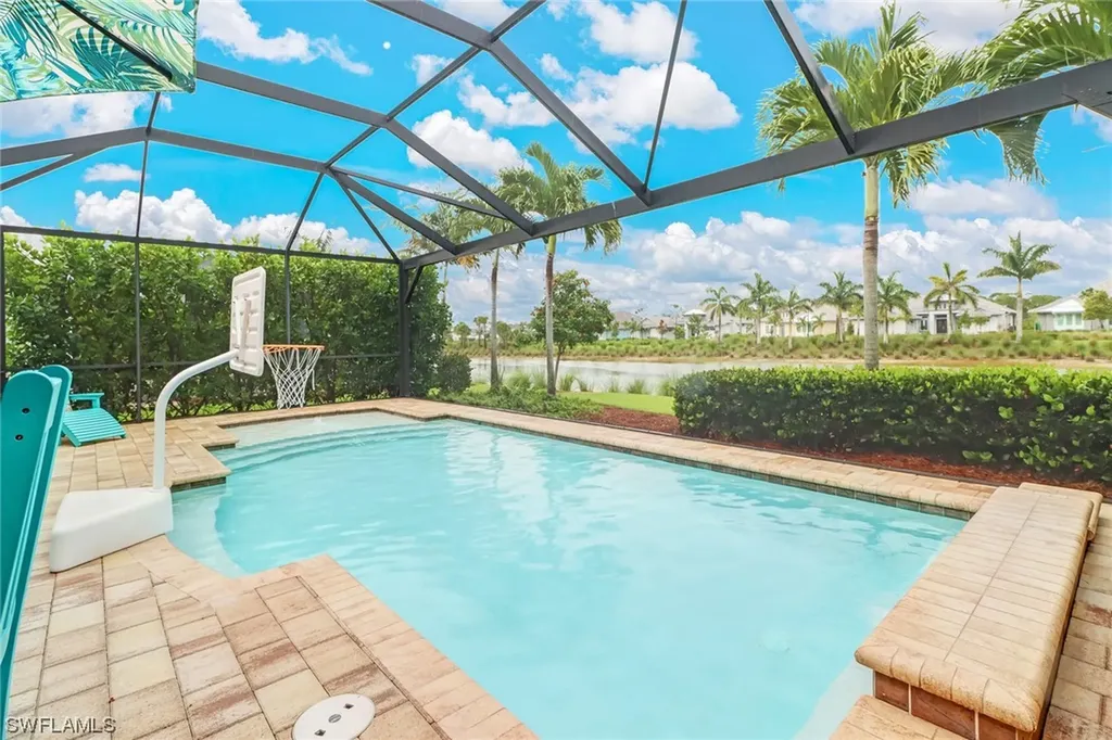 6410 Warwick Avenue Naples FL 34113