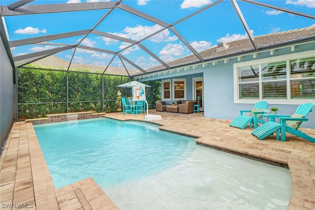 6410 Warwick Avenue Naples FL 34113